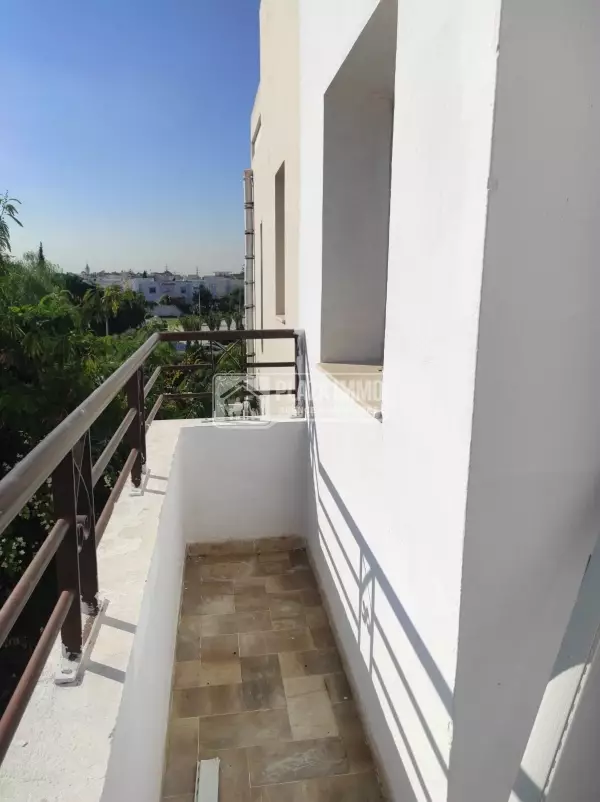 A VENDRE UN MAGNIFIQUE S1 A SIDI DAOUD