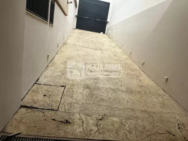 À vendre, une villa à Maalaga lamarsa