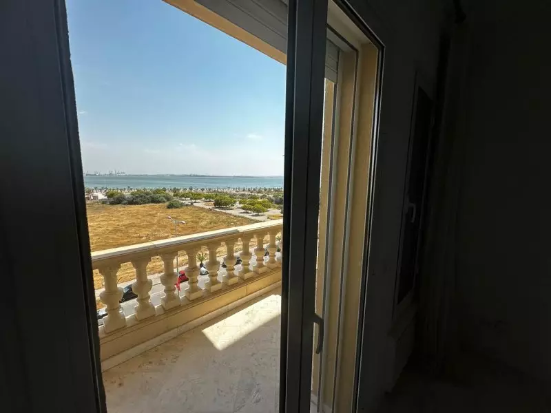  A VENDRE S3 AVEC VUE SUR LAC2