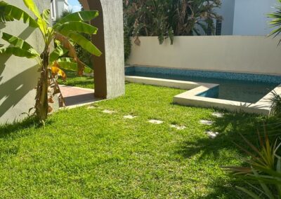 Belle Villa avec Piscine privée au Lac2