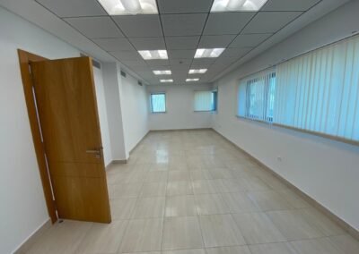 À Louer Bureau Hall+5 Au Lac 2